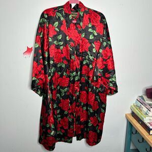 Vintage Solange Plus Size Red Rose Floral Print Black Satin Robe Size 1X/2X